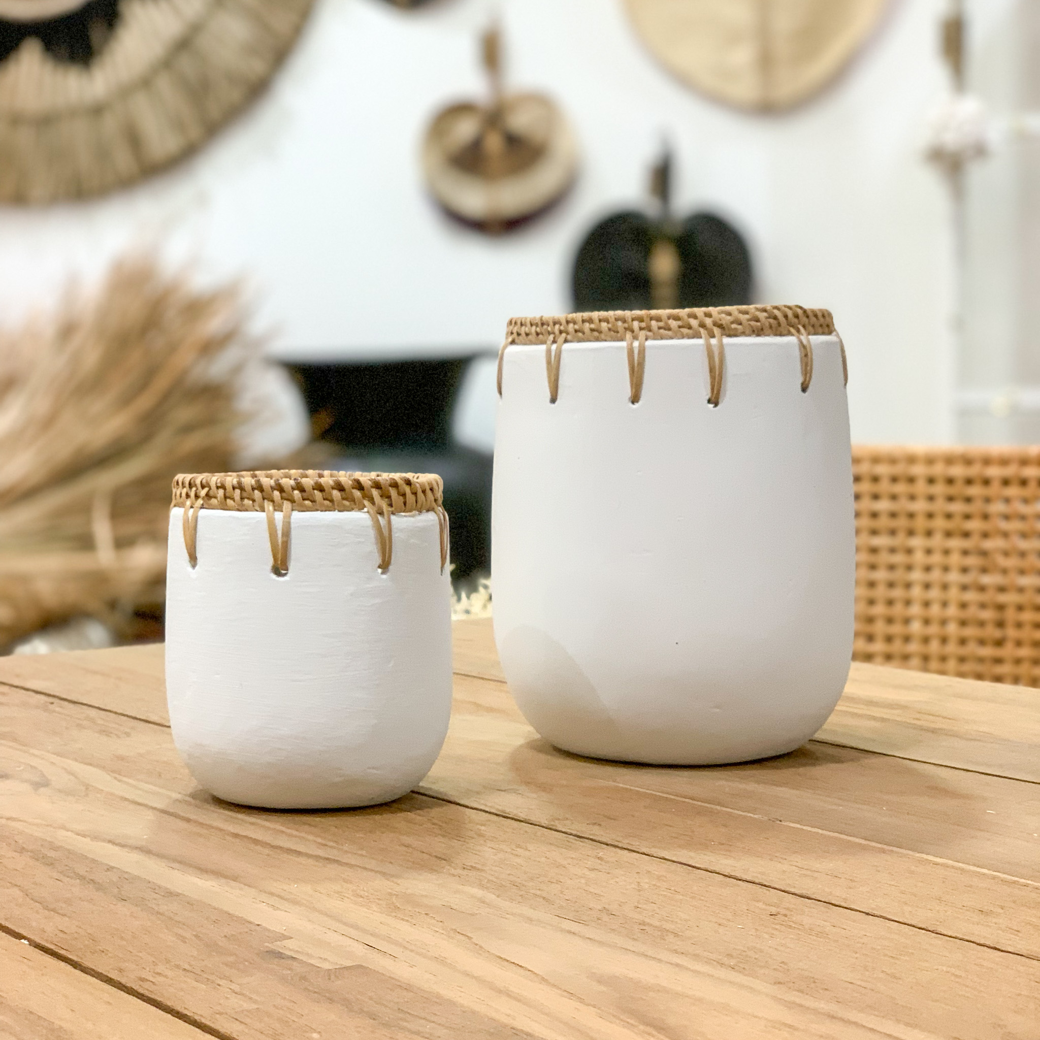 Maison Nomade - M Cache Pot In Terracotta And Rattan - White