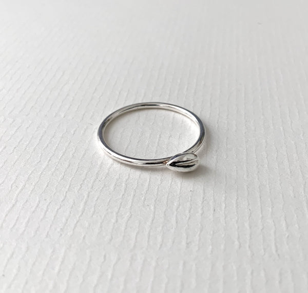 Nikki Stark Jewellery - Ring Silver Seedpod