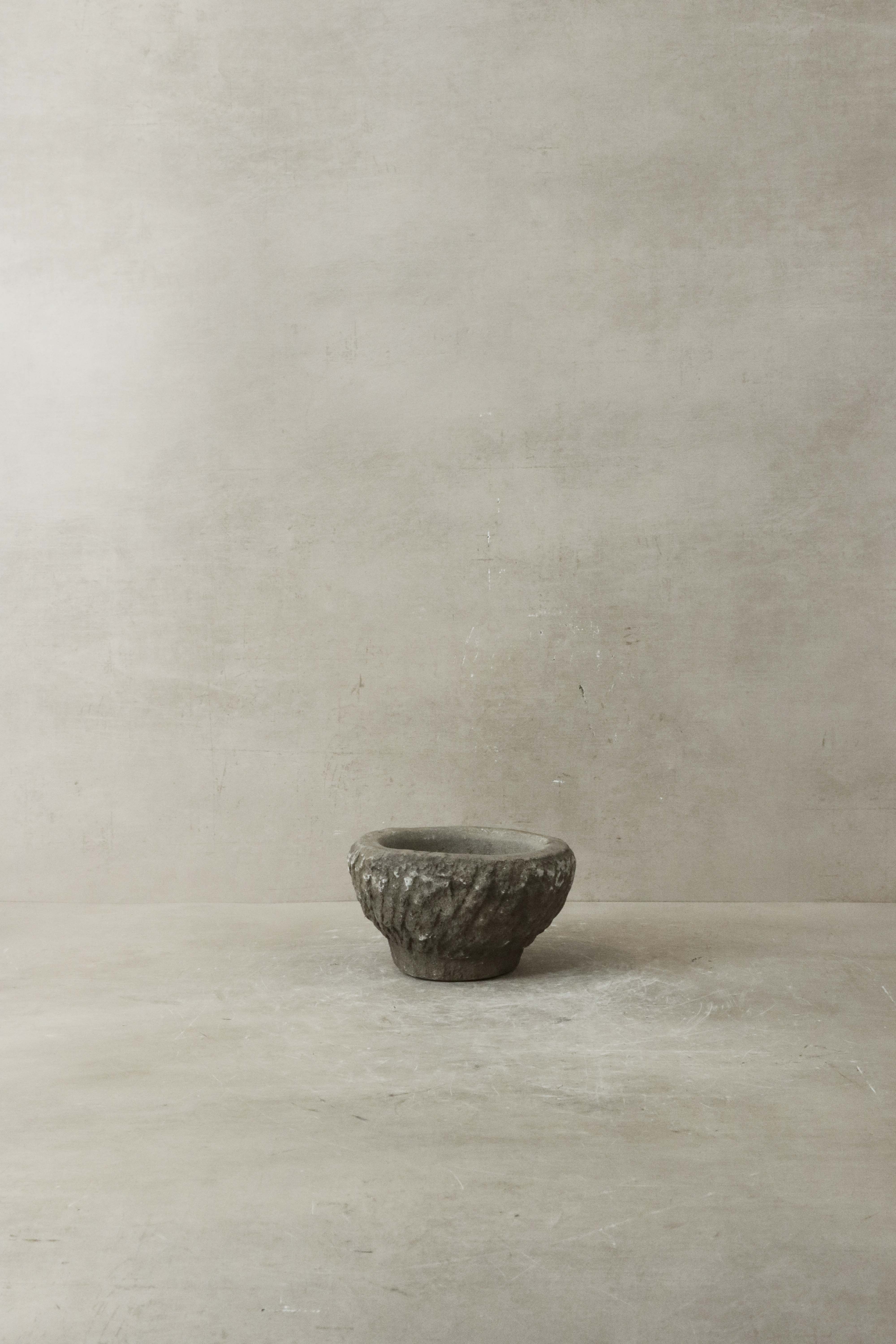 Botanical Boys - Old Stone Mortar No. 2 - 26