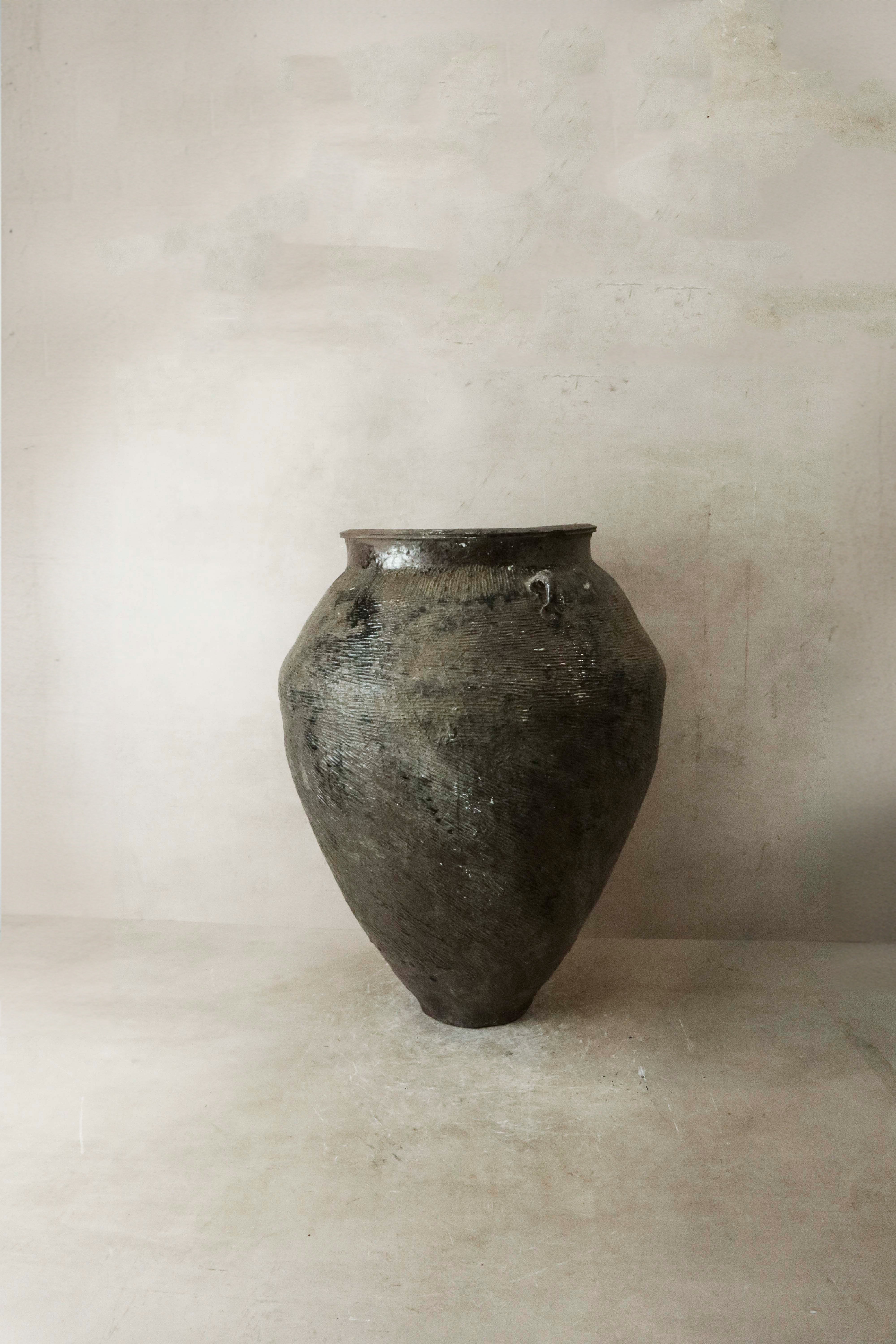 Botanical Boys - Large Vintage Brown Glazed Ceramic Pot - As3