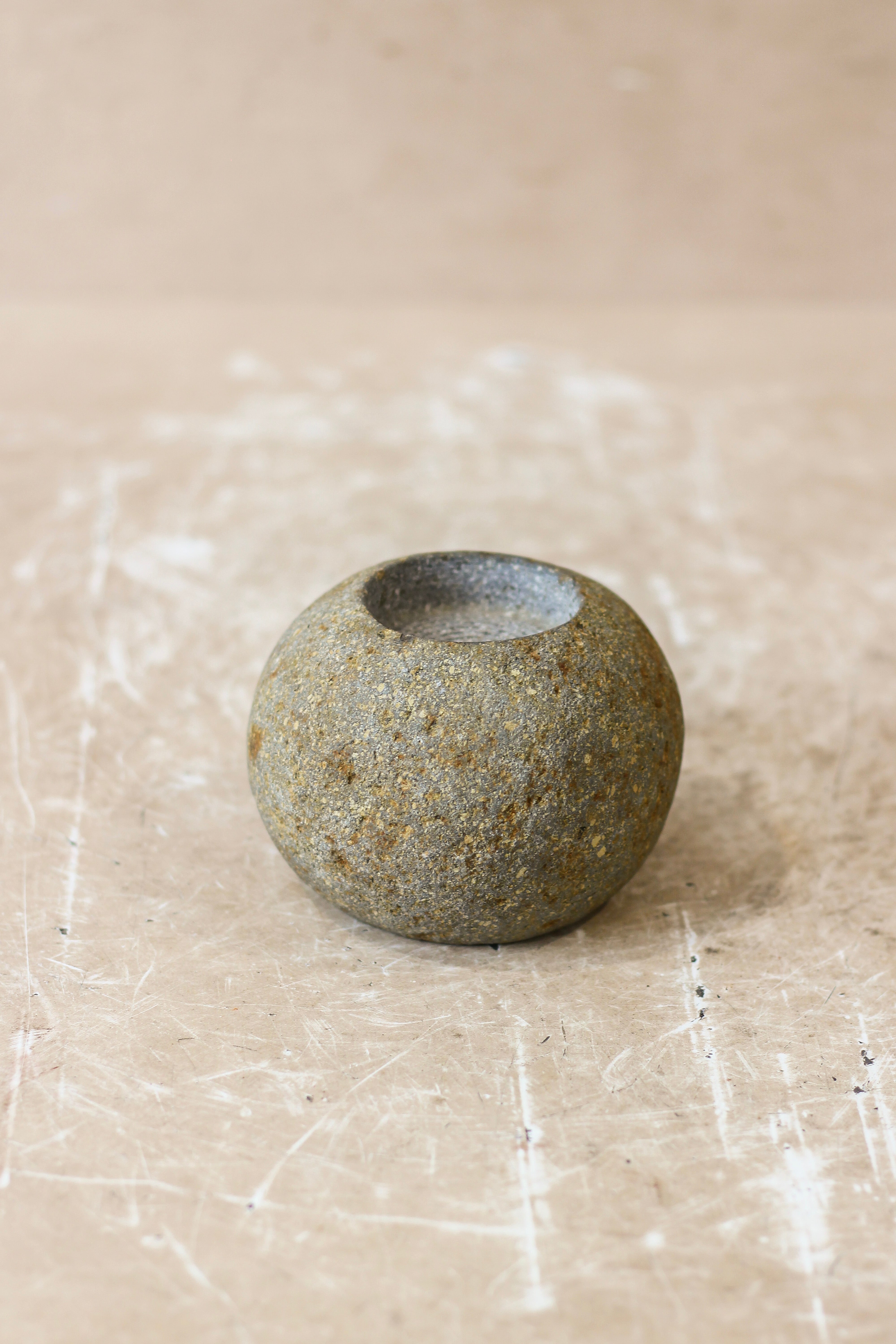 Botanicalboysuk - River Stone Candle Holder - 62b.6
