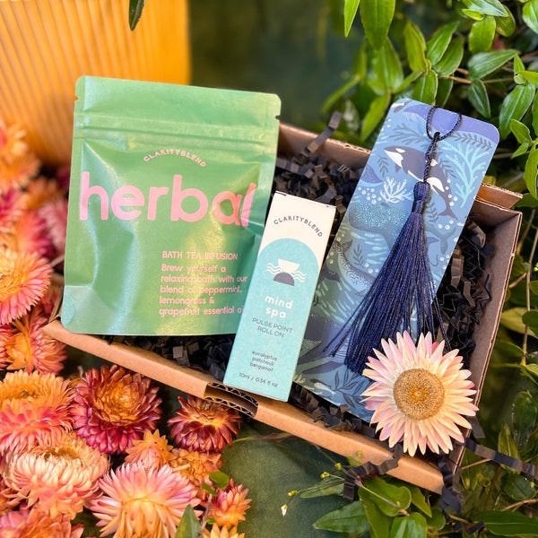 Cream - Bergamot & Jasmine / Heart Chakra / Owls Bath Infusion, Aromatherapy Roll-on And Bookmark Gift Set | Vegan | Uk Brands | Supporting Indies by